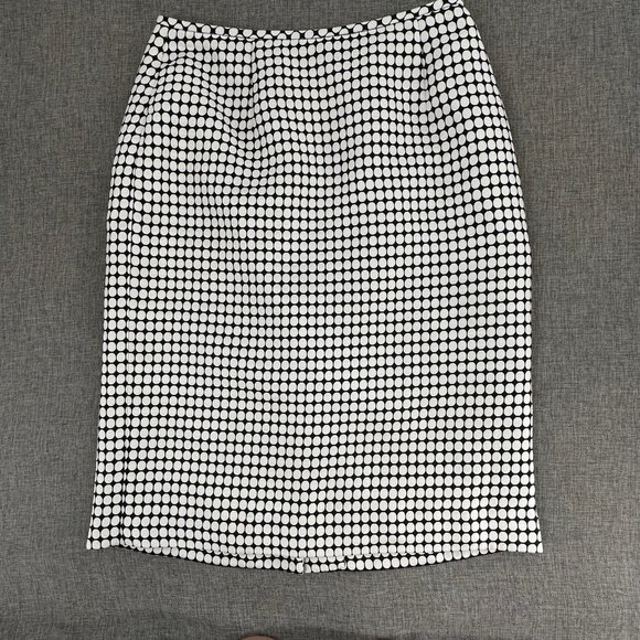 Liz Claiborne‎ Pencil Skirt Polkadot Size 6 Lined Polyester Black White Zipper - Picture 1 of 12